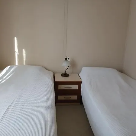 Casa de Férias Meyve Bahceli Kirmizi Ev *